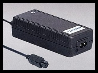 Compaq presario 1900 napáječ síťový 55,2w 24,0v