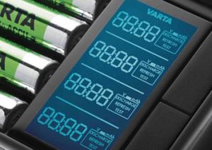 Měření kapacity nabíječky LCD Ultra Fast Varta + 4xAA 2400 mAh