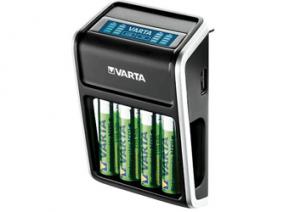 Nabíječka LCD Plug Varta + 4x AA 2100 mAh NiMH r2Use